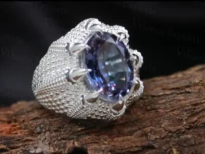 The Claw alexandrite gemstone Sterling Silver
